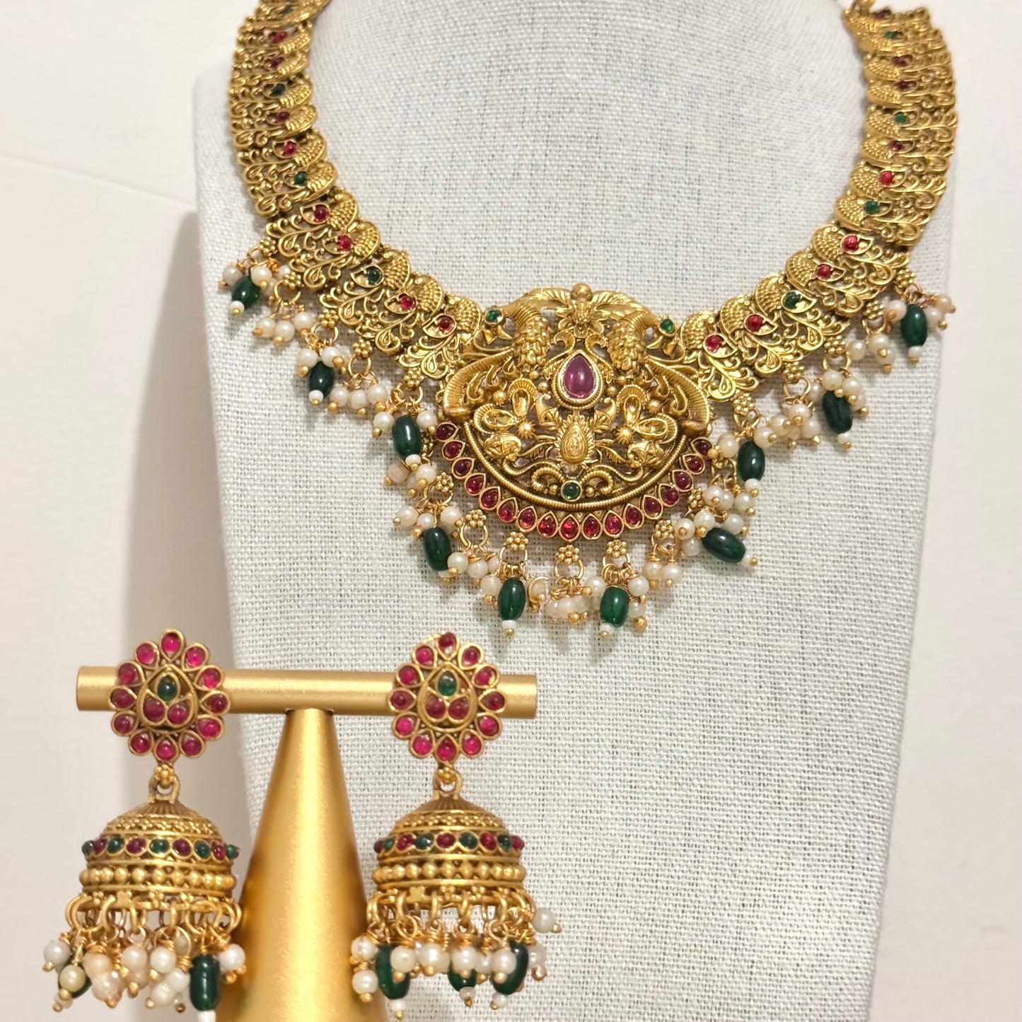Royal Necklace Set