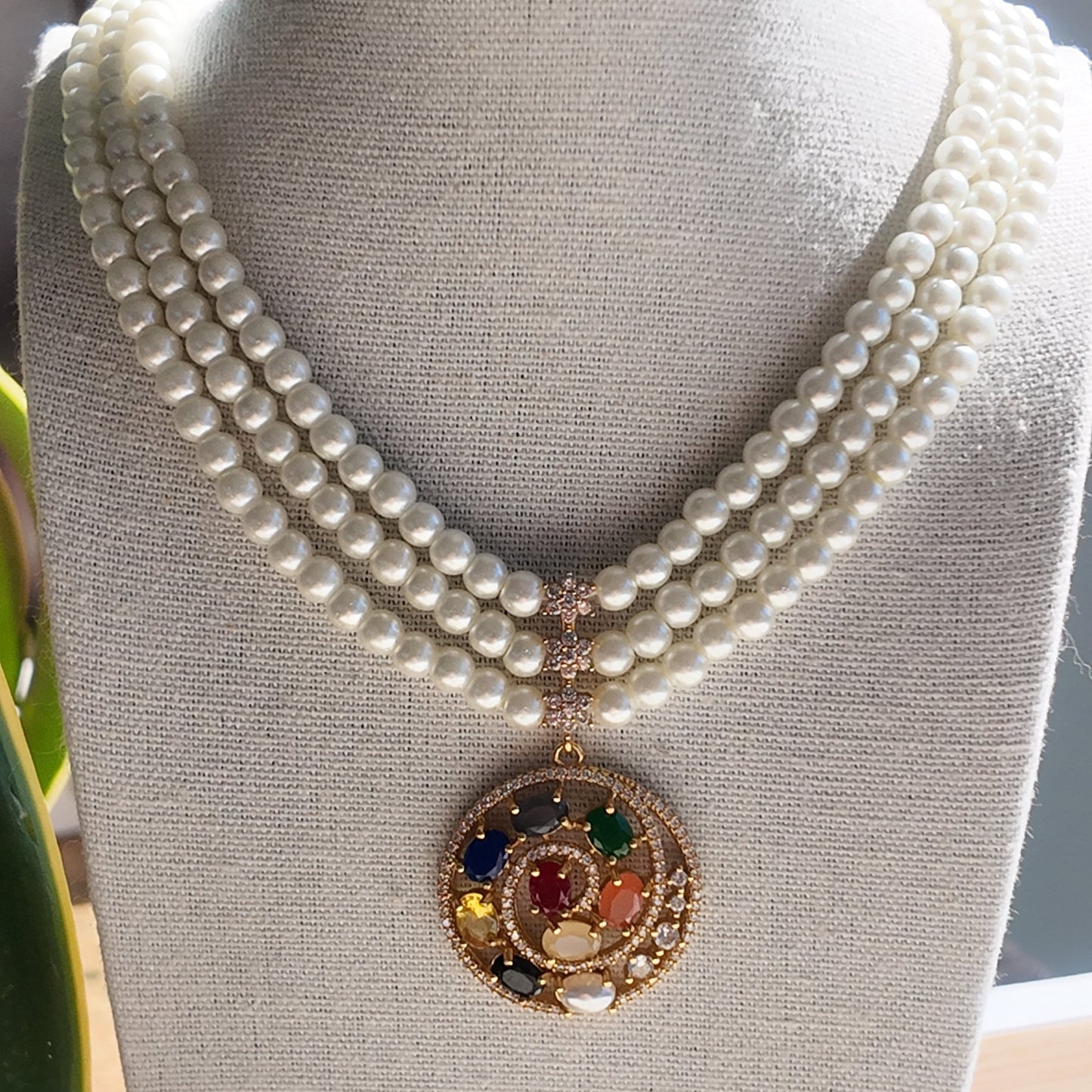 Zehnat Pearl Necklace Set