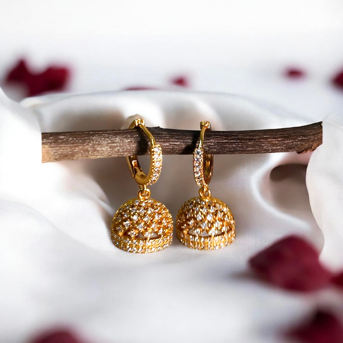 Paru Jhumka