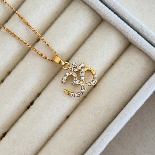 Classic Om Pendant