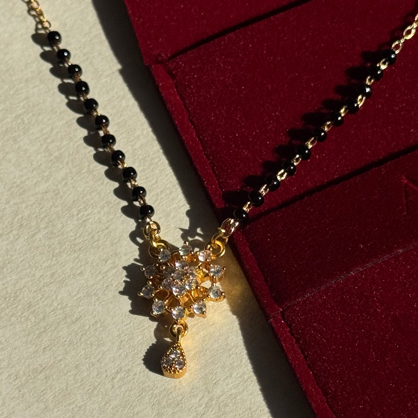 Sayapatri Mangalsutra