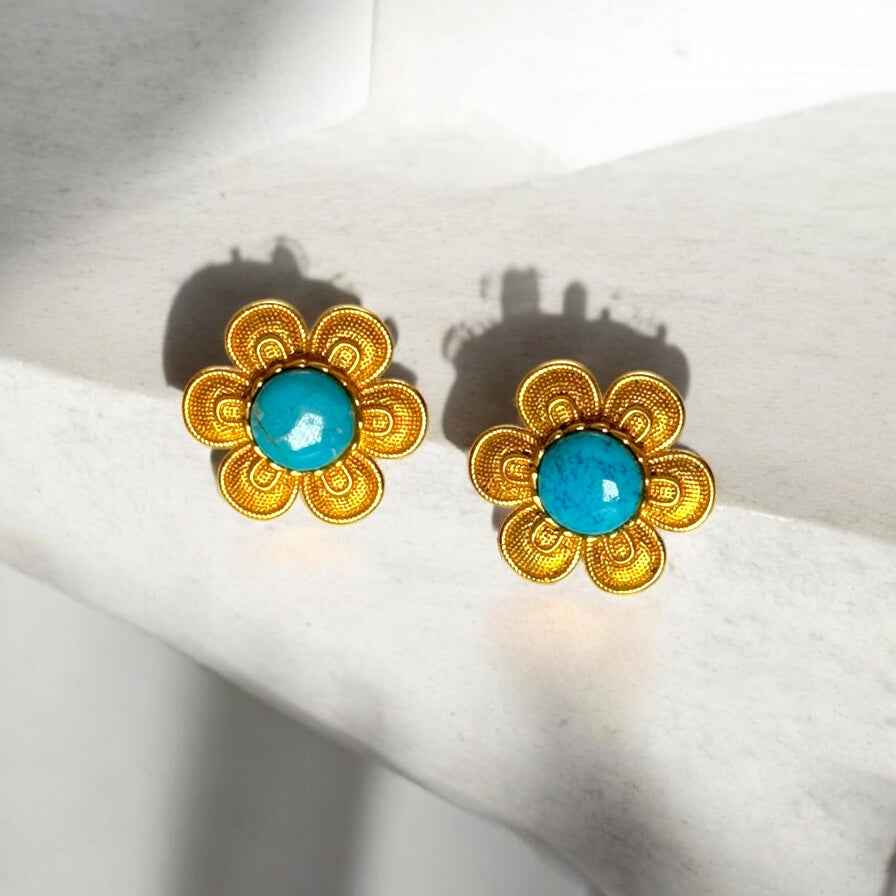 Daisy Ear Studs