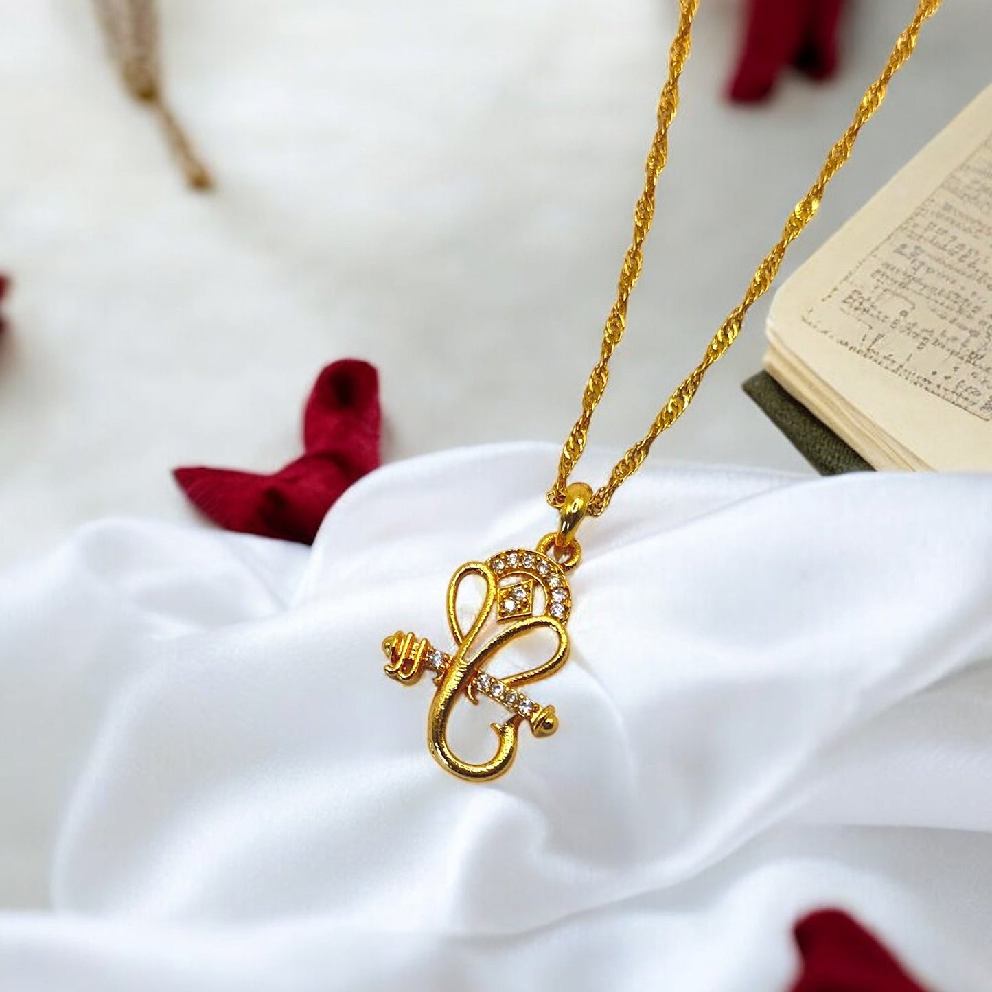 Ganushka Pendant