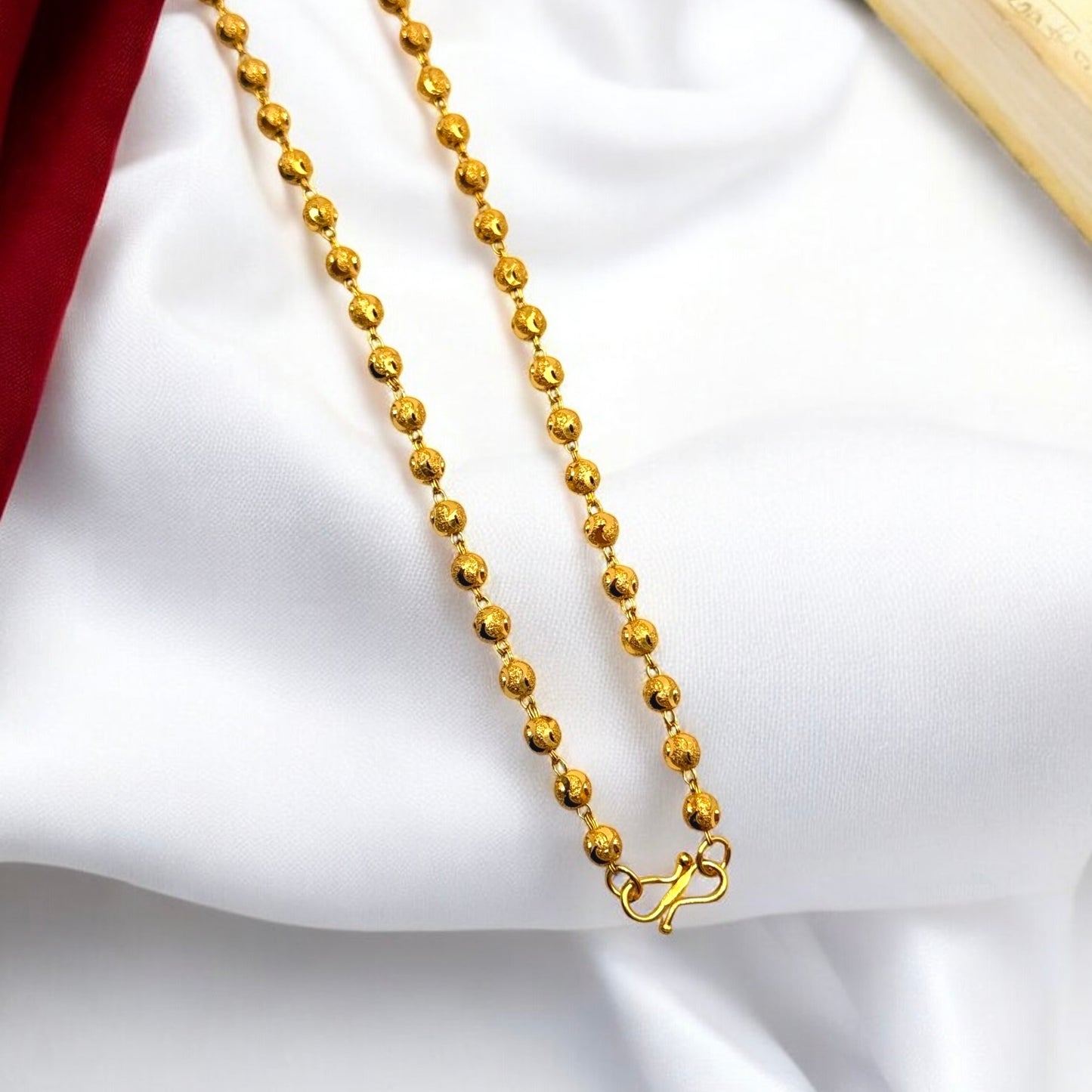 Navni Ball Chain
