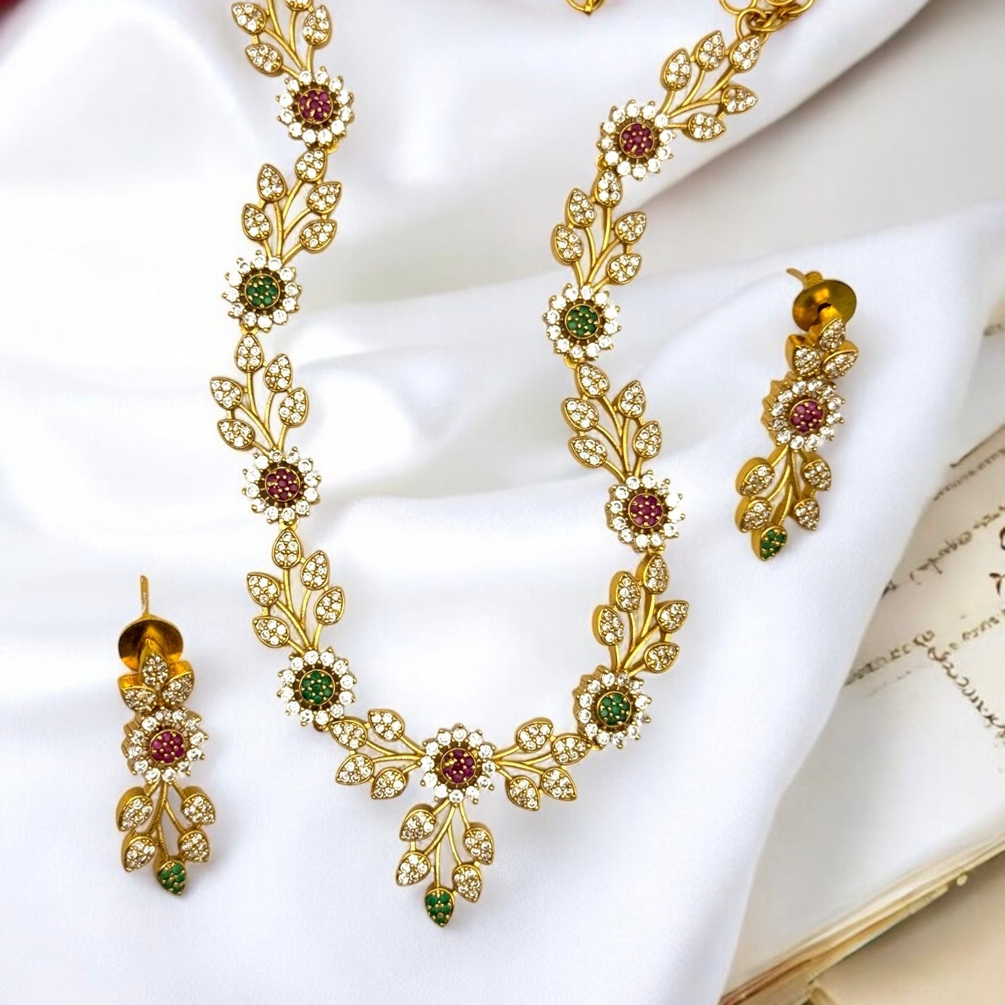 Zari Necklace Set