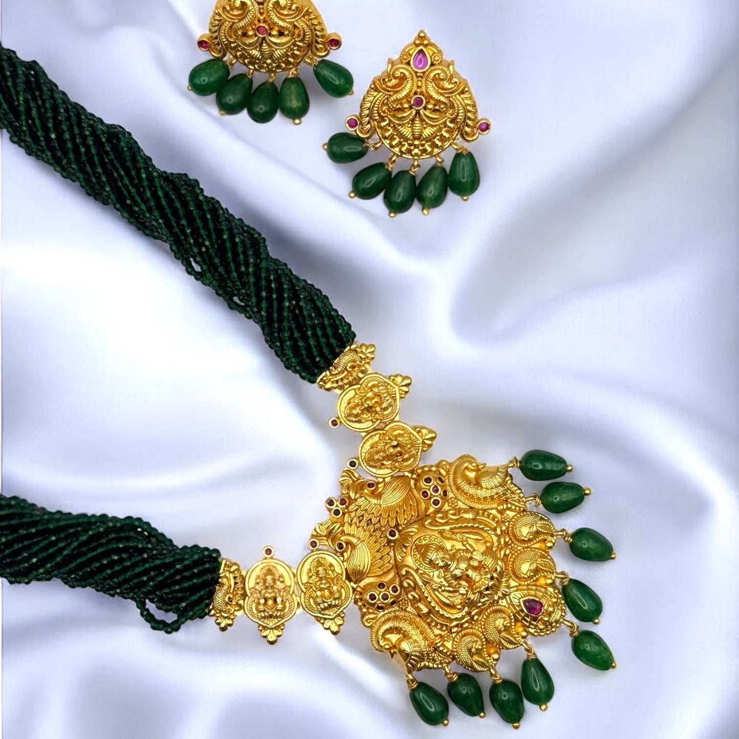 Rajyalaxmi Antique set Emerald