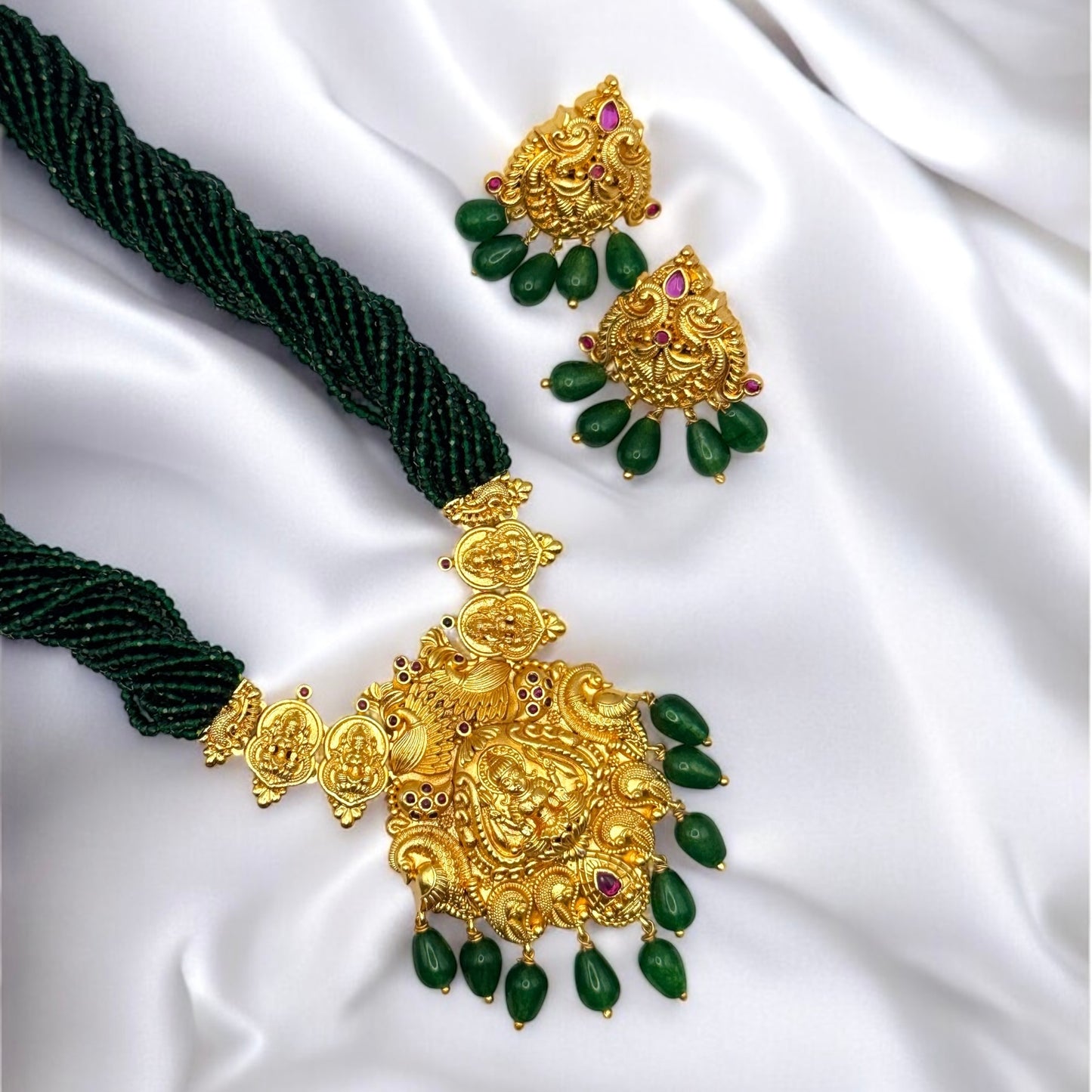 Rajyalaxmi Antique set Emerald